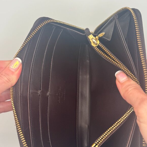 Louis Vuitton Vernis Maroon Patent Leather Zippy Wallet - Picture 8 of 16